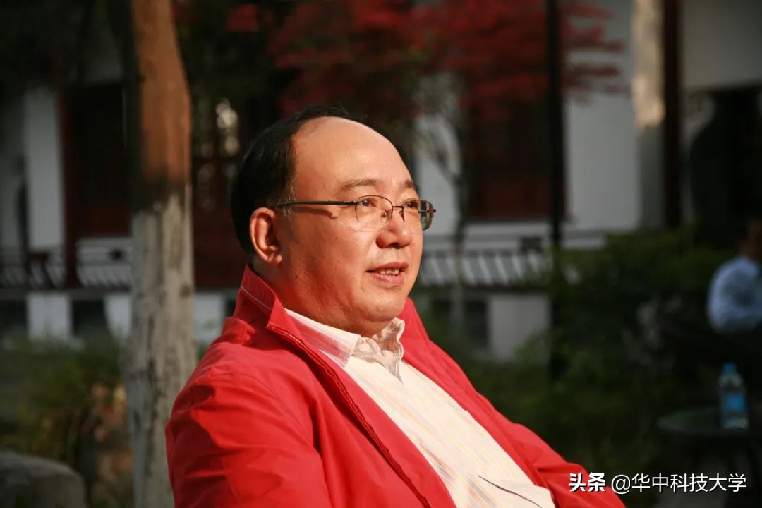 520特别的爱华中科技大学校歌官宣,武汉华中科技大学校歌视频