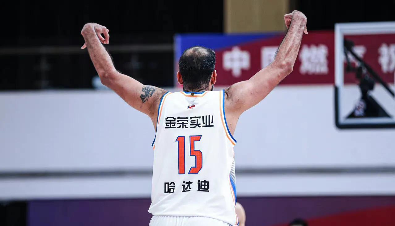 cba最新消息广东冠军成员离队,cba换帅最新消息