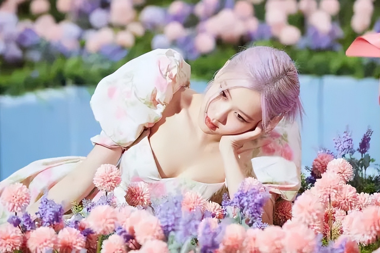 「冠希福利」澳洲野玫瑰!名媛风天花板!她还是罗斯的迷妹……