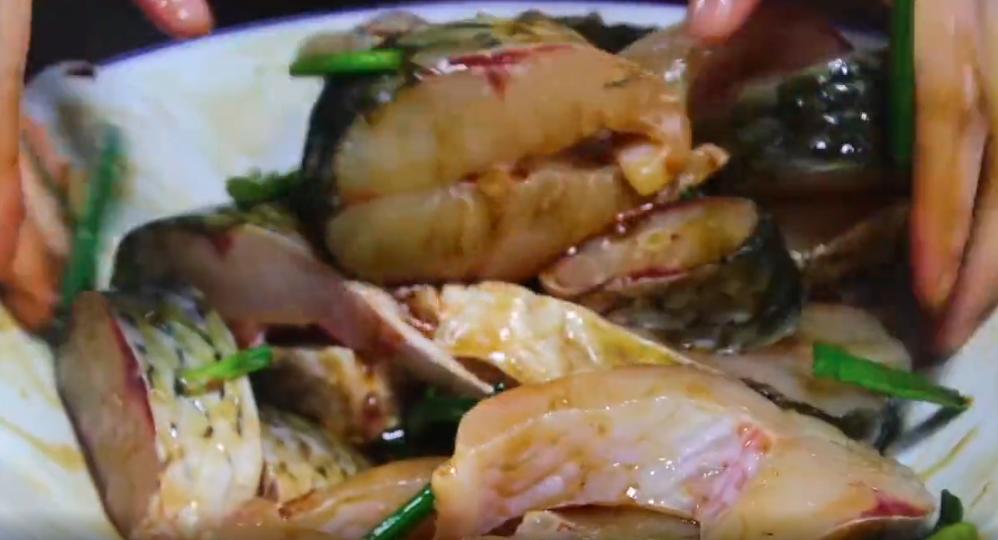 草鱼这样做鲜香入味全家人都爱吃,美味草鱼这样做你学会了吗