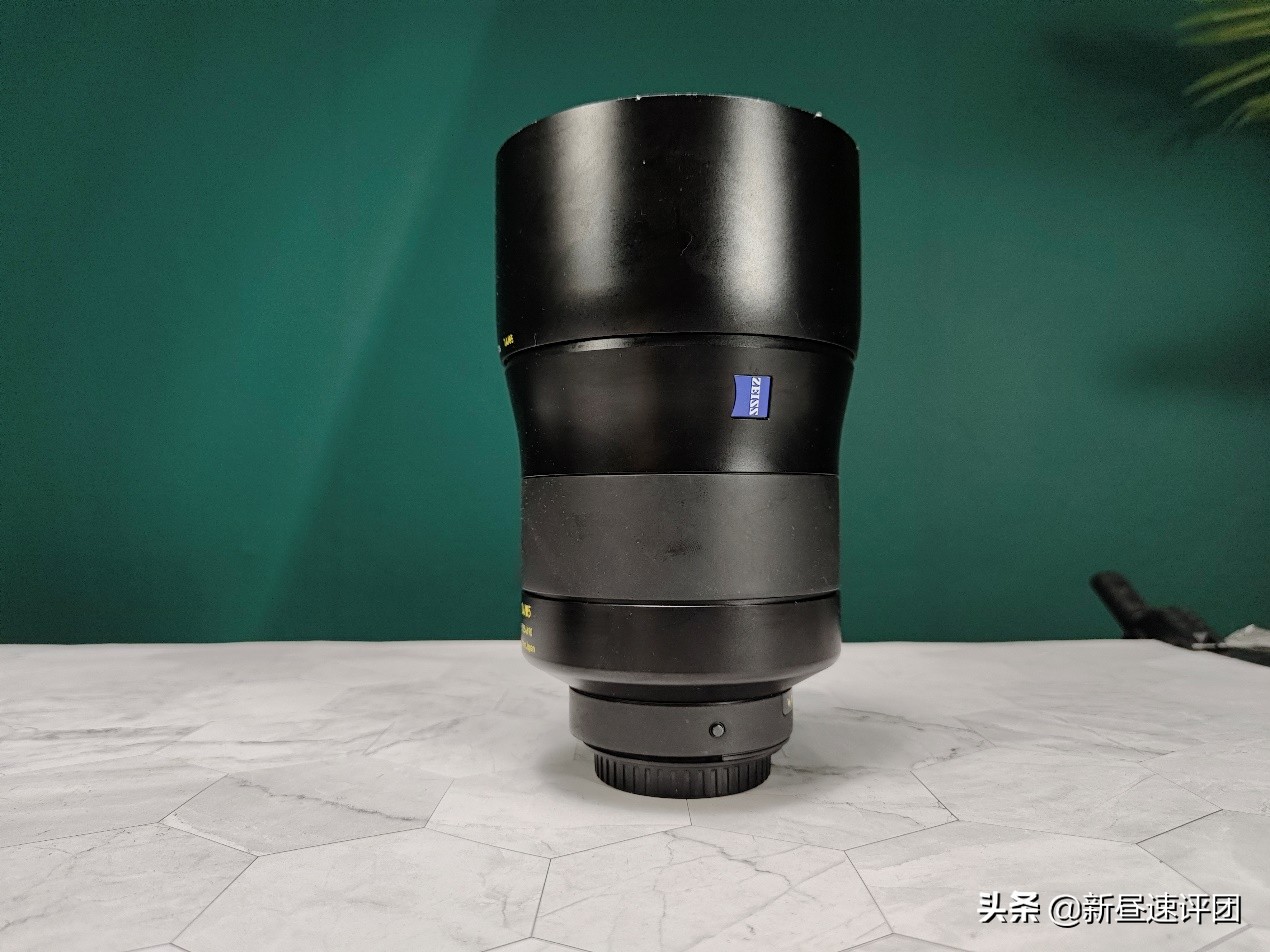 时隔8年，我买下当年梦见的镜头：Otus851.4