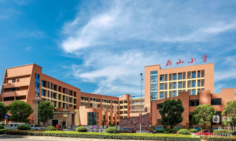 江津区鼎山小学校风和校训,江津鼎山小学位置