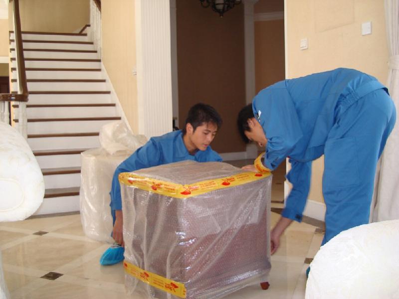 邮寄衣服大包裹哪个物流合适,寄大件衣服行李什么物流最便宜