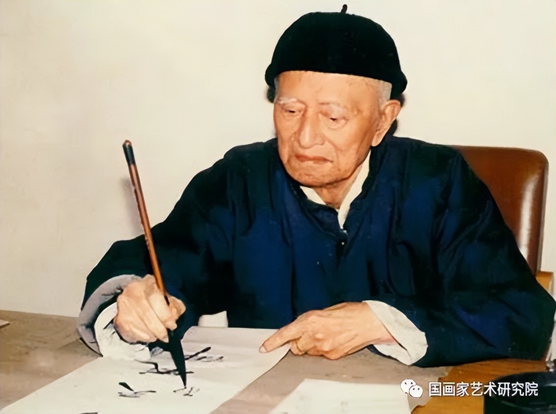 毛笔握笔姿势的正确方法,毛笔握笔方法视频