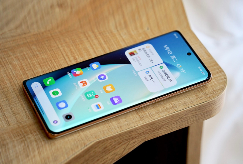 五款既便宜又好用的手机,不到2000元目前这4款手机最值得买