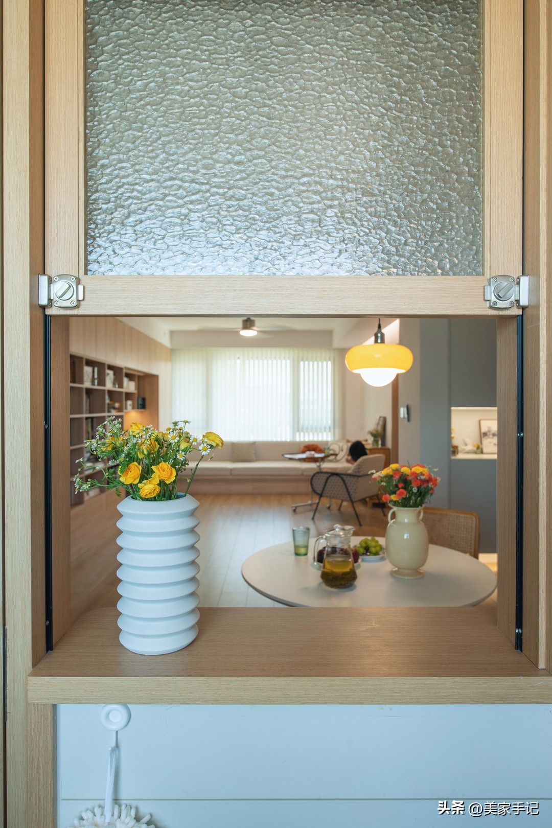 山东夫妻家中的高级场面：坚持不买沙发、茶几，入住反而实用顺心