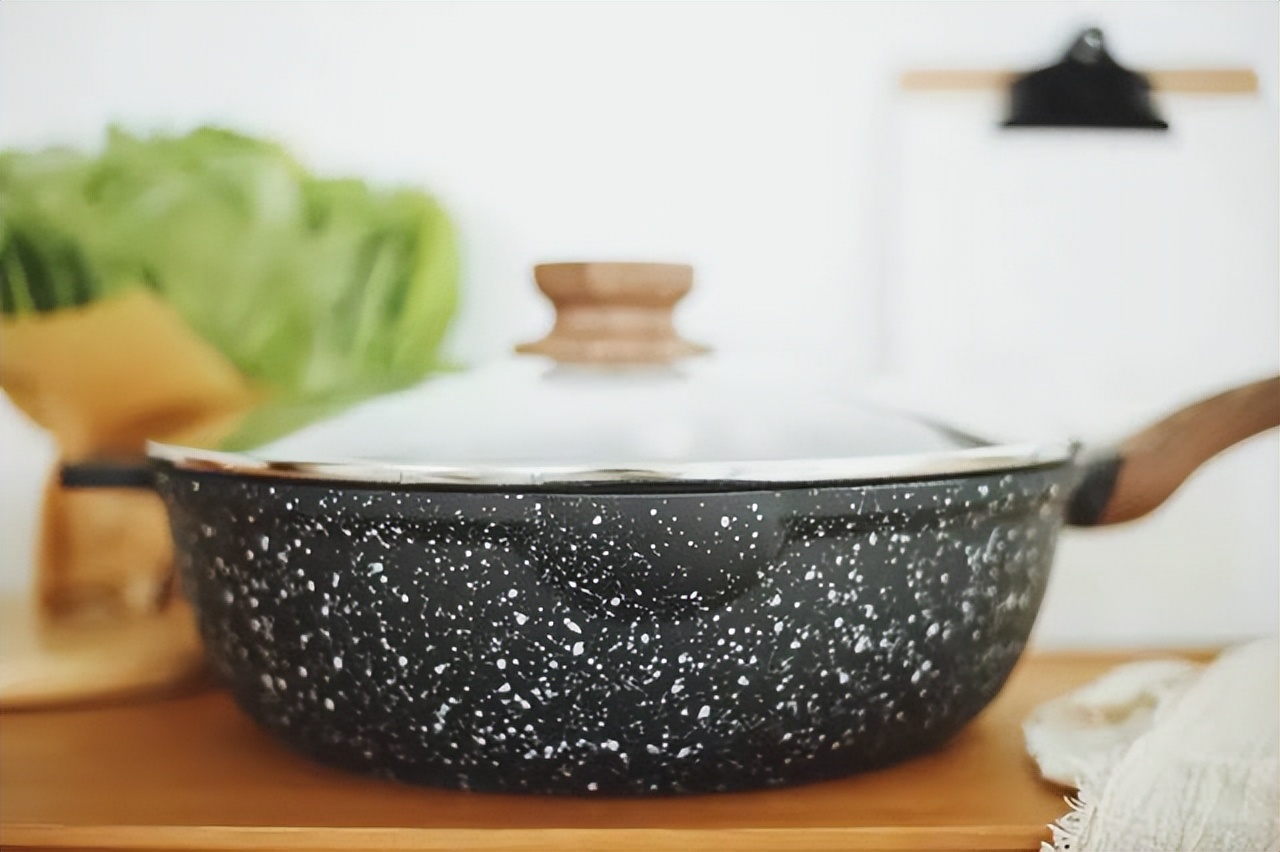 换了那么多锅，终于知道了“选锅妙招”，大家不要再“瞎买”了