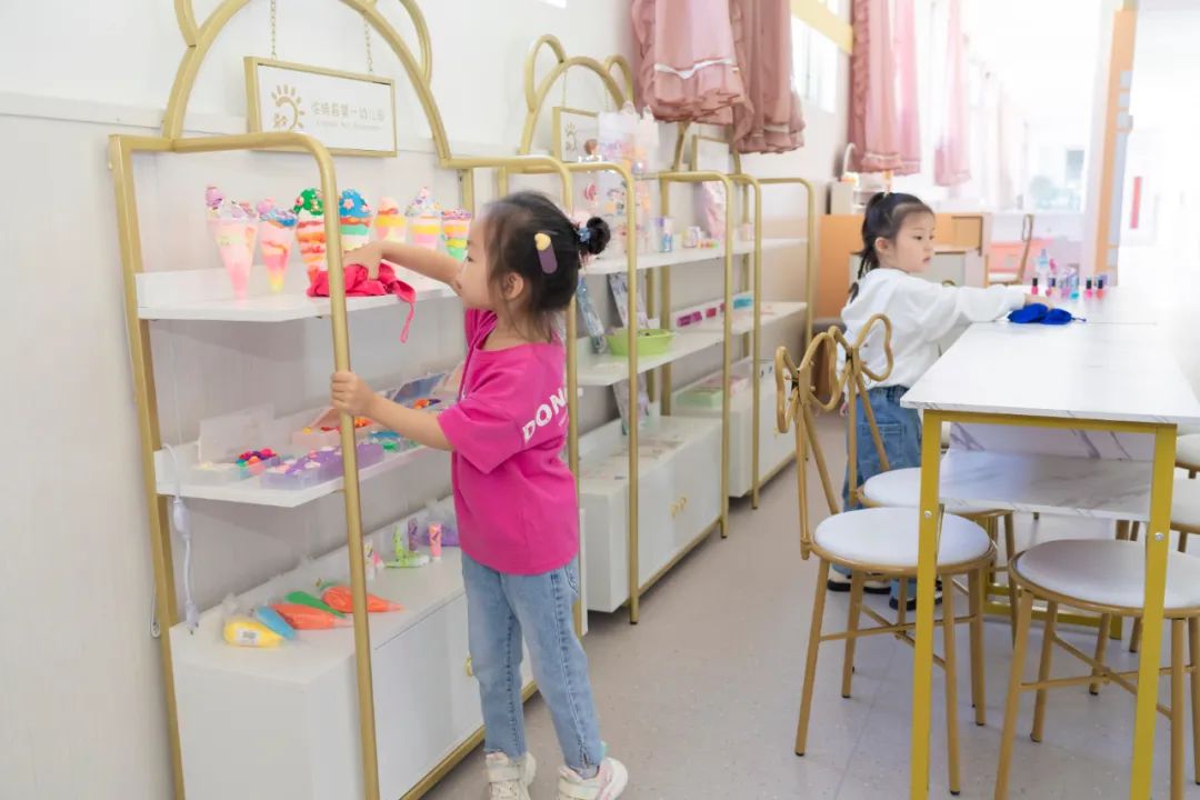 秋光如岁邂逅一场欢喜——临猗县直一园开学季