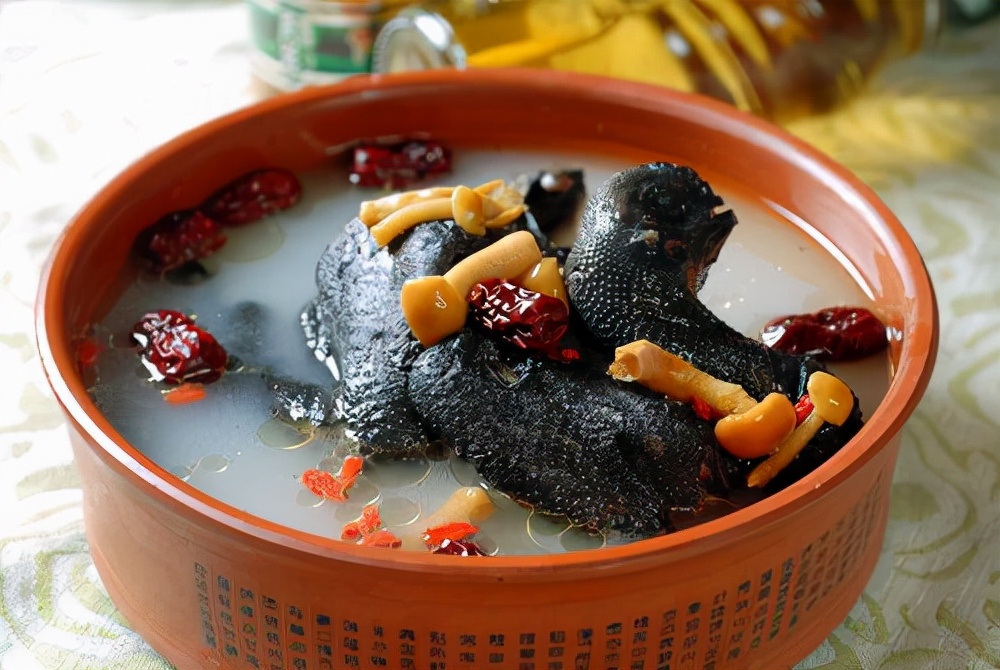 妇科流褐色的分泌物是怎么回事,月经后一直有褐色分泌物是怎么了