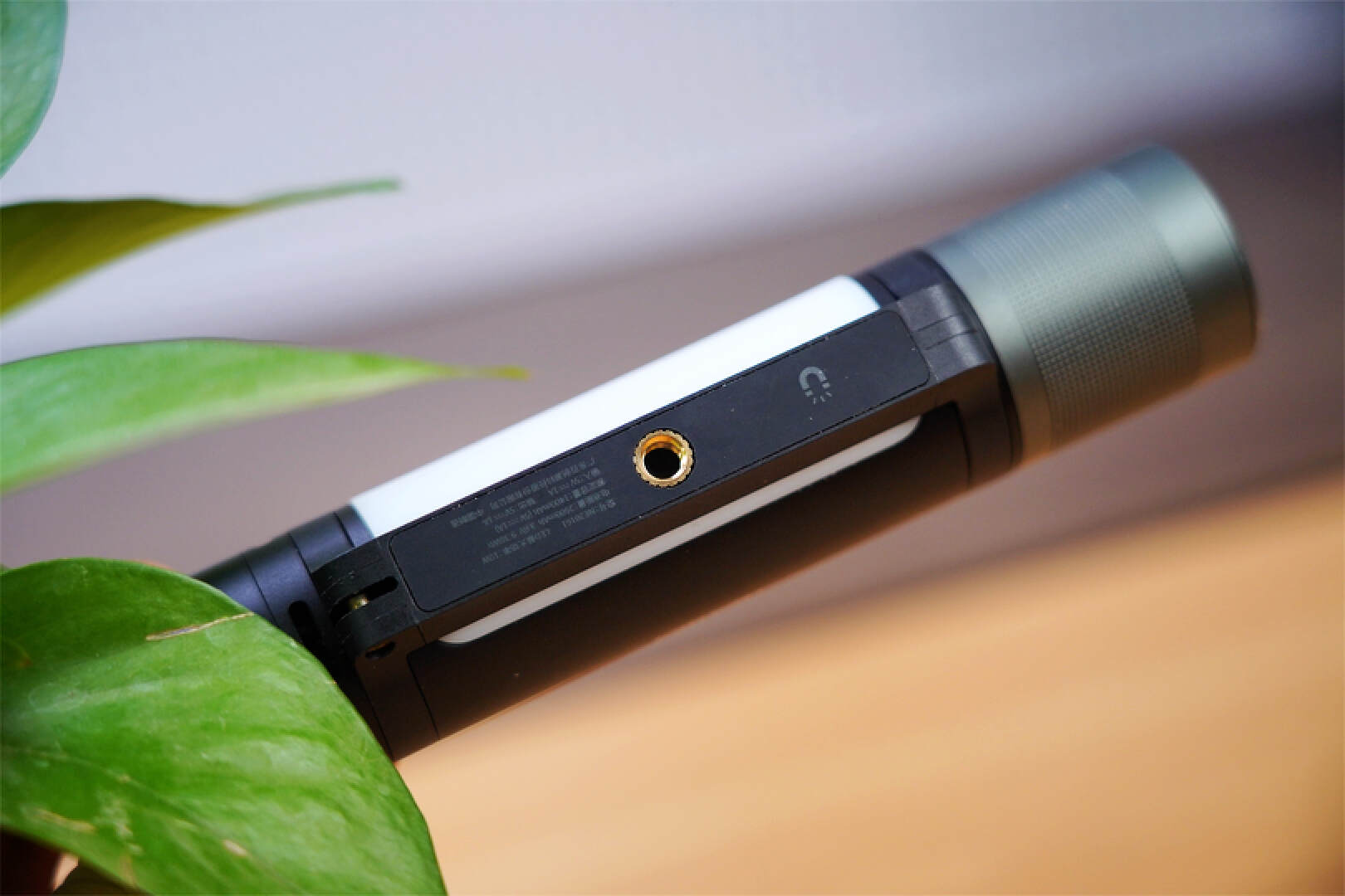 纳拓十二合一雷鸣音乐手电测评,神奇户外灯多功能高端露营灯