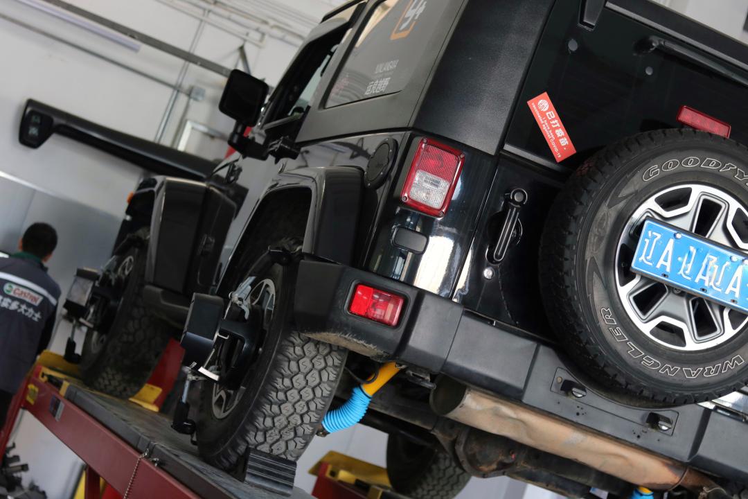 报废2.0t牧马人翻新,老款牧马人翻新大整备