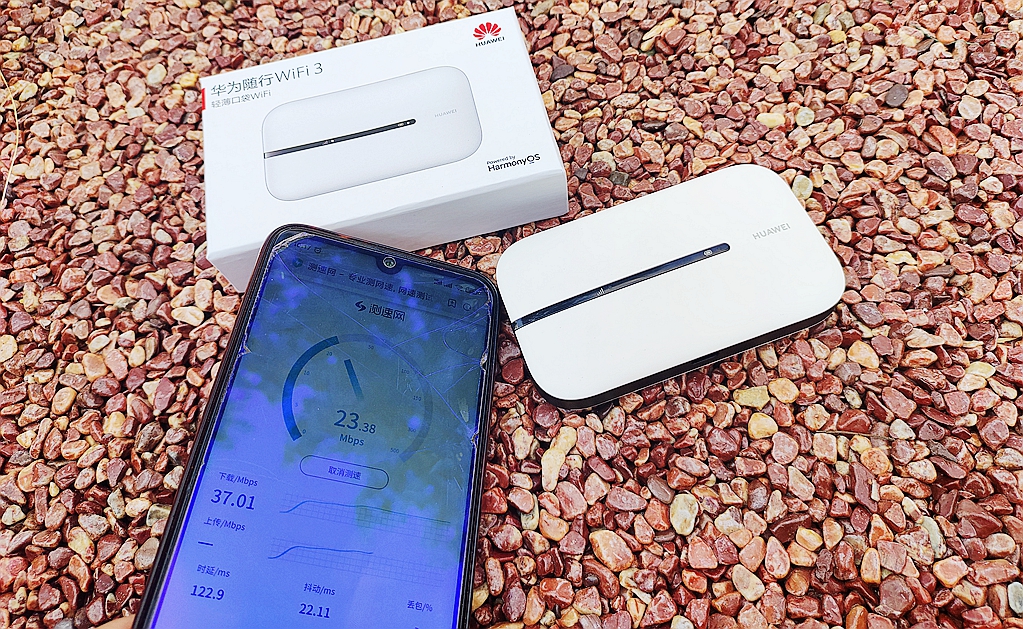 华为随行wifi3国外评测,华为随行5gwifipro