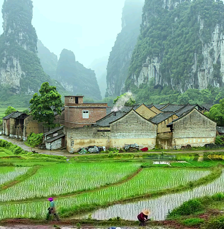 农村自建房的土地可以转让吗,农村房屋转让给个人合法吗