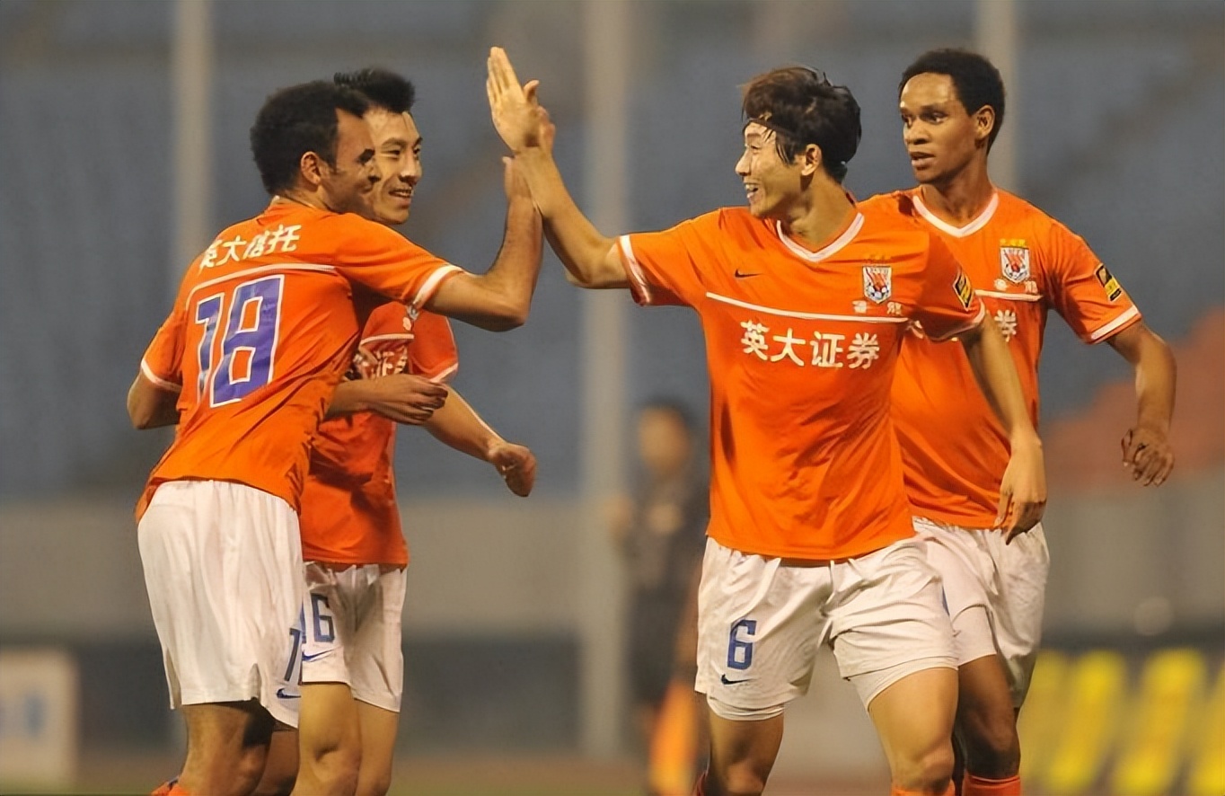 艾菲尔丁u20沙特头球,中国u20男足vs沙特中国进球