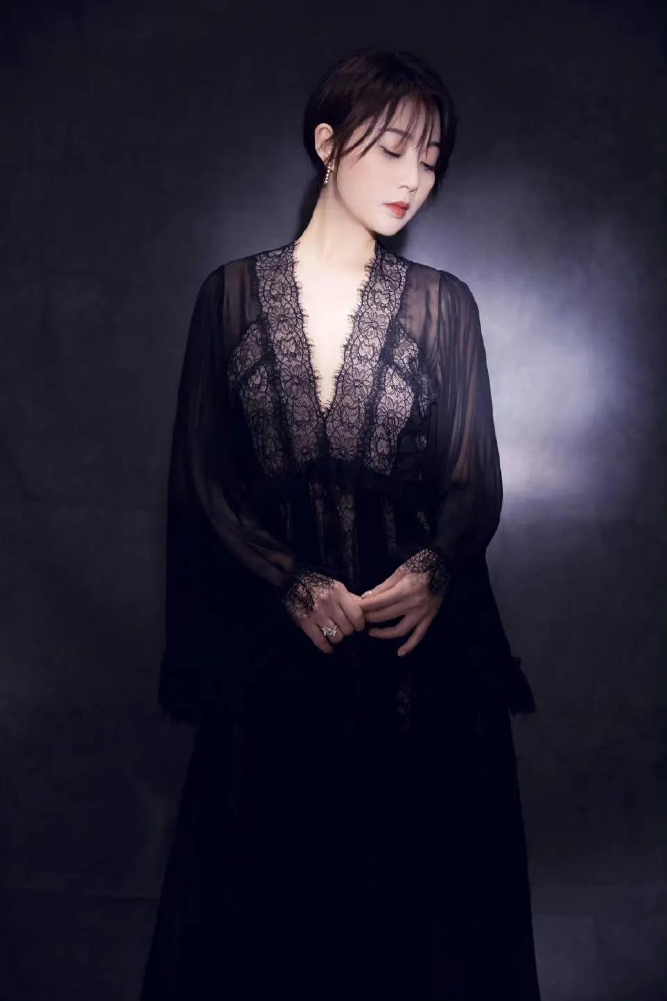 自从前夫入狱后，41岁“水蜜桃”殷桃，为何至今无人敢娶？