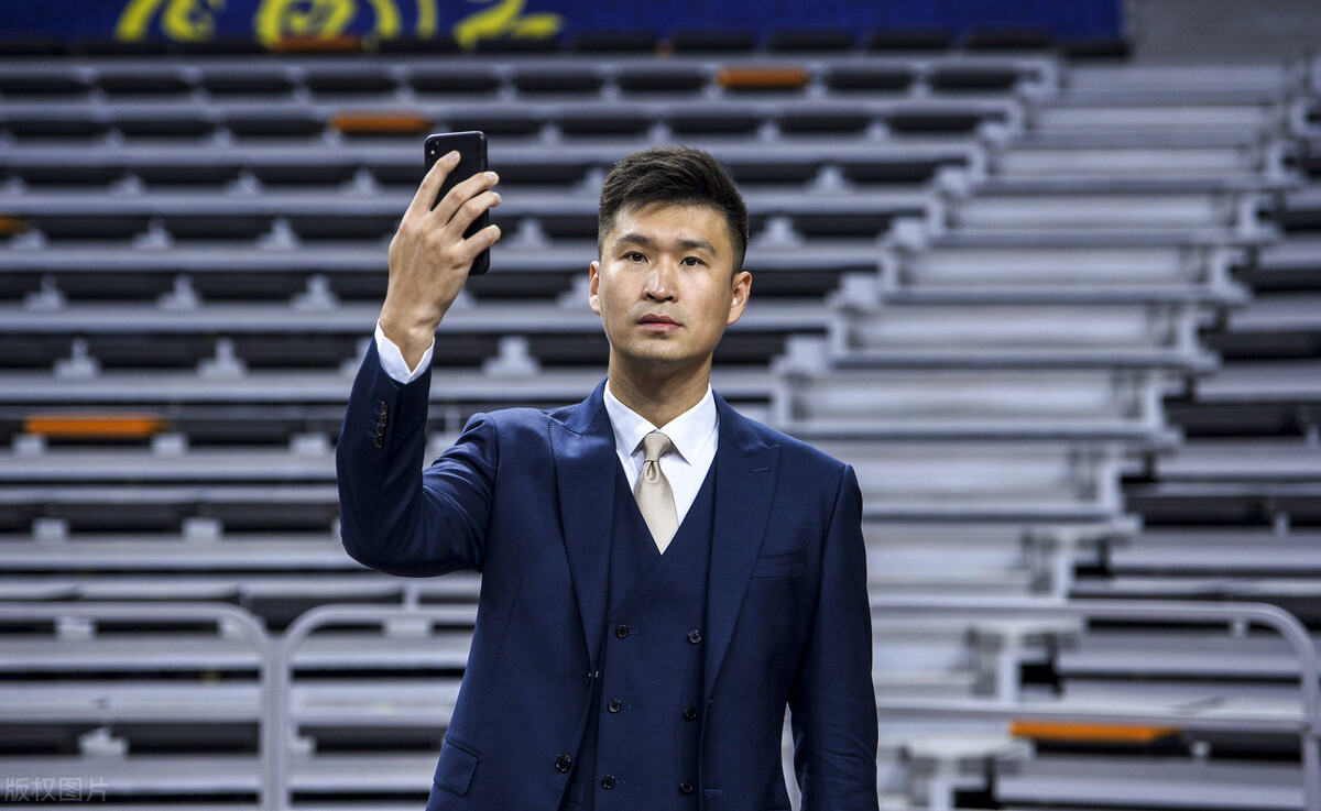 霍楠炮轰周琦完整版,霍楠炮轰徐静雨引群嘲