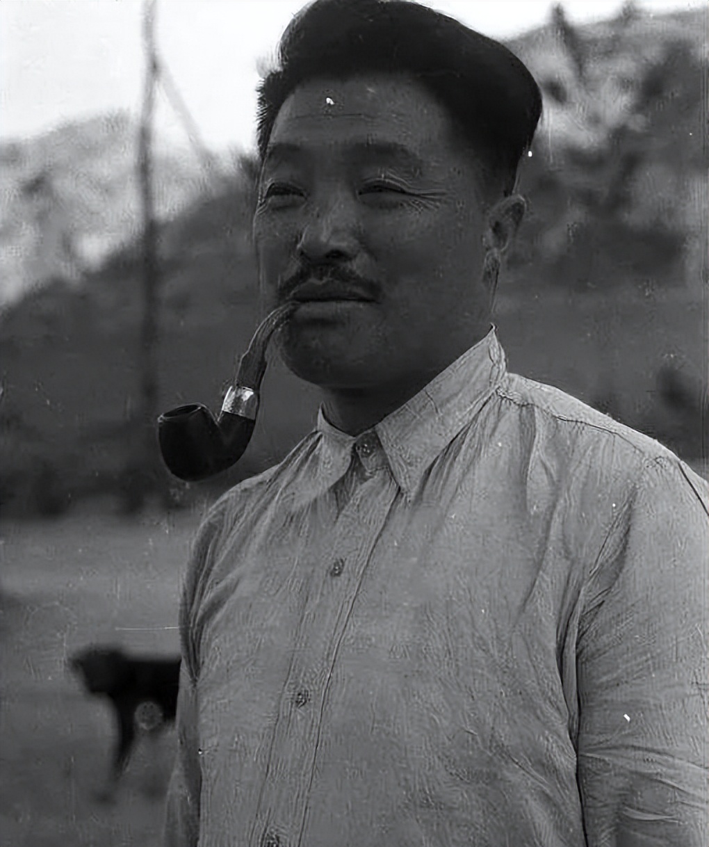 八宝山革命公墓一号与八十一号,八宝山革命公墓一号墓主人是谁