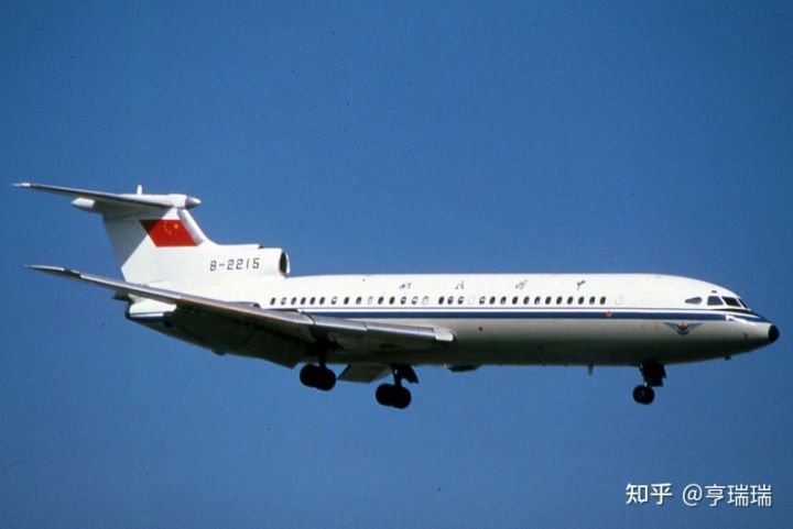 老飞机二战视频,70年代老古飞机