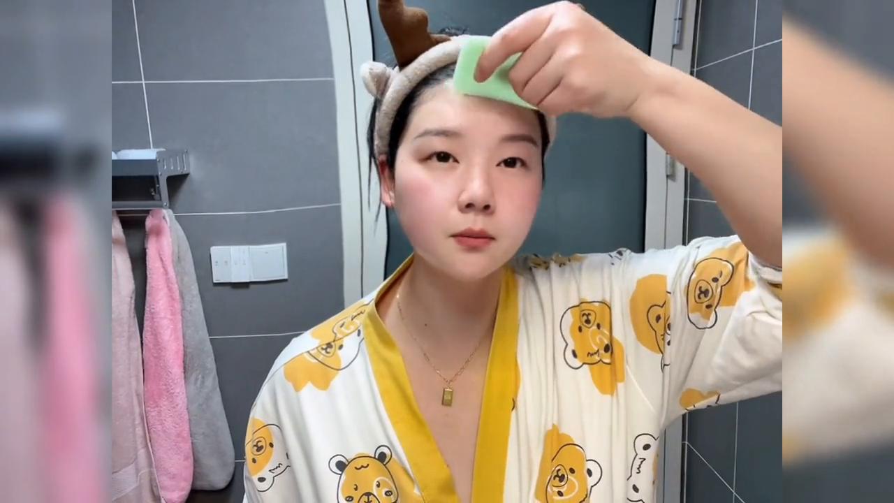 面部刮痧精华油使用视频,面部刮痧精华油