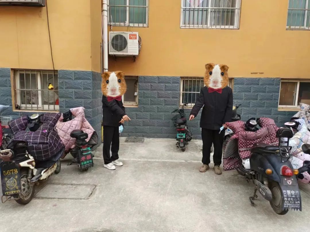 都被抓了还想着能不能跑,知道自己迟早会被抓吗