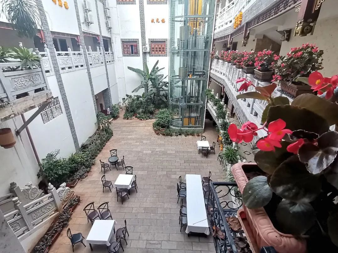 建水民宿包吃包住多少钱一天,建水康养公寓一年包吃住多少钱