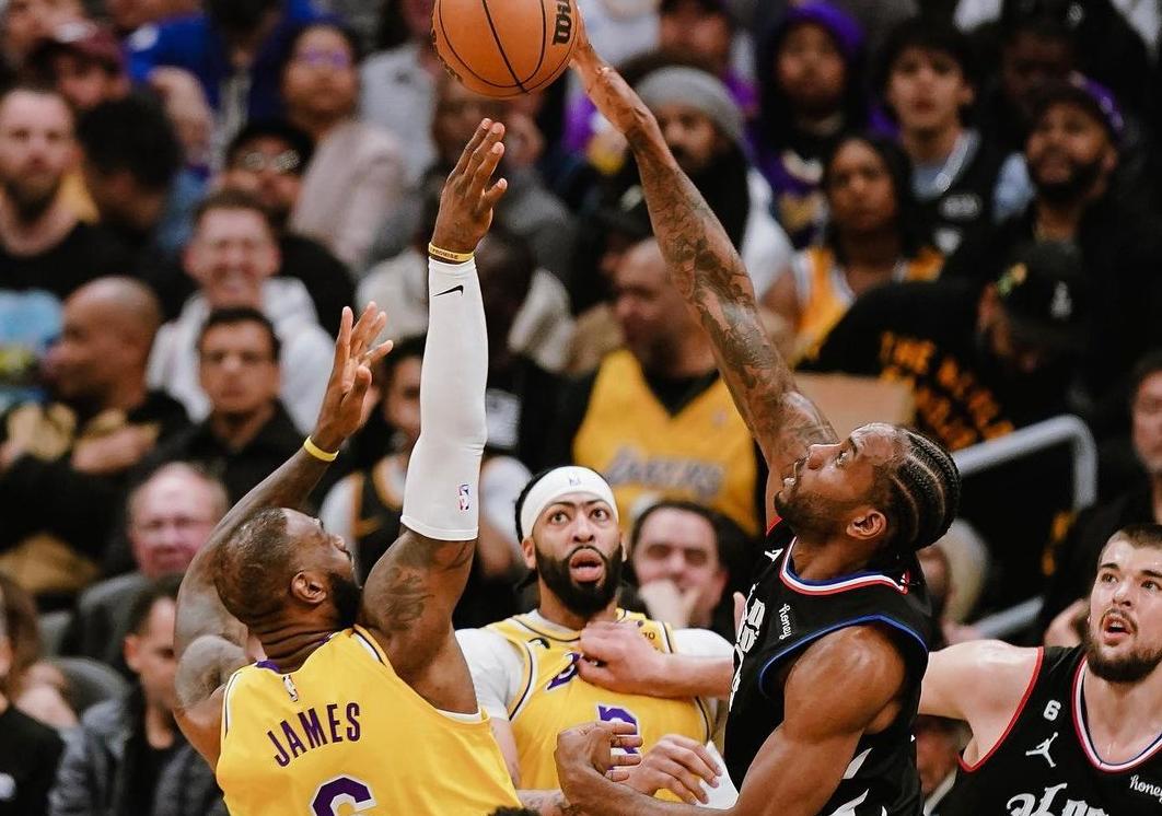 和湖人为敌，球队老二换遍全联盟！西部最可怜球队，老大名不副实