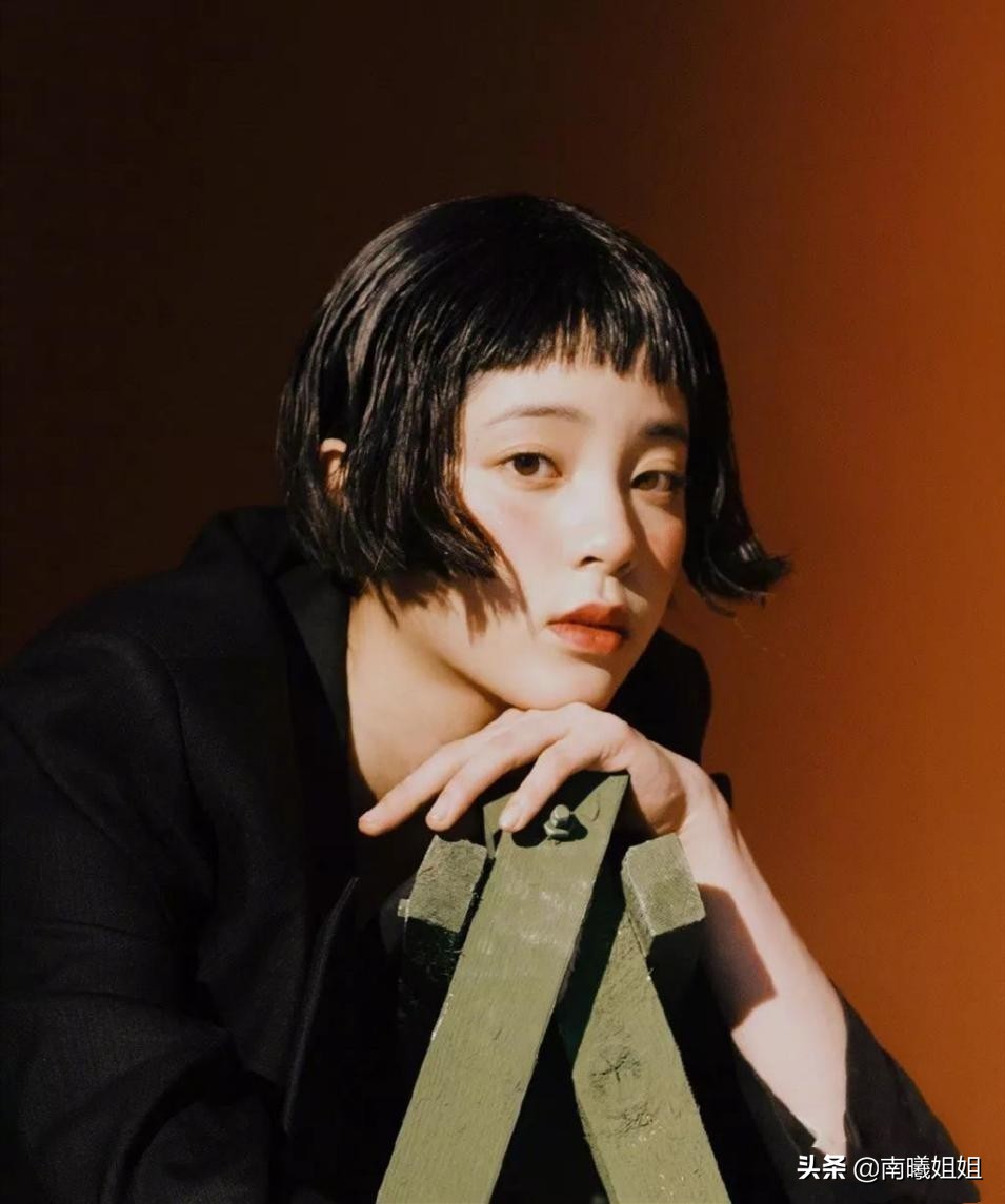 女星剪短发颜值瞬间提升,剪短发靠谱还是靠颜值
