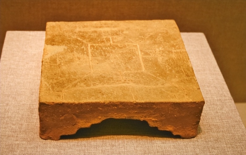 秦汉时期的六博棋有哪些特点？