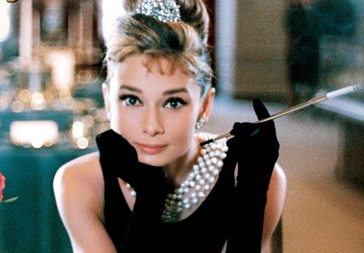 赫本经典复古造型,众明星模仿奥黛丽赫本谁更还原