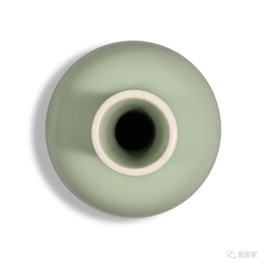 苏富比瓷器秋拍 (苏富比19年香港瓷器春拍)