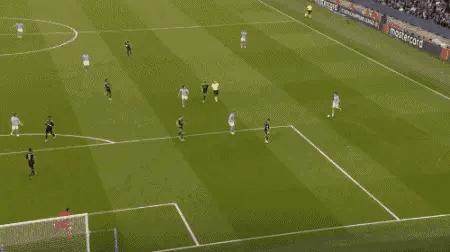 时隔7年重返欧冠4强,4-1逆转曼城是最精彩的时刻