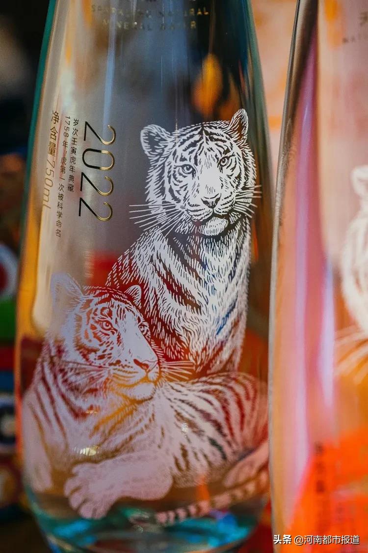 农夫山泉游戏攻略,农夫山泉龙年典藏版技巧