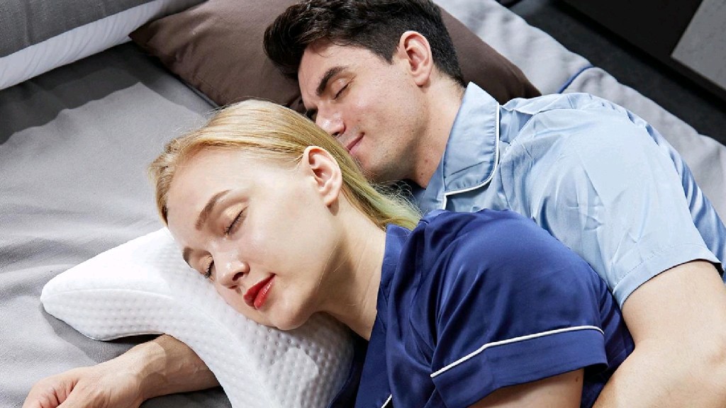 男女之间亲吻有什么害处,男女之间亲吻的禁忌