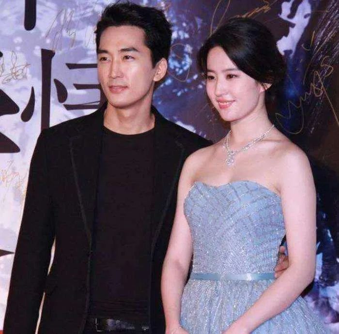 为什么男生都那么喜欢刘亦菲啊,为什么很多男人都喜欢刘亦菲