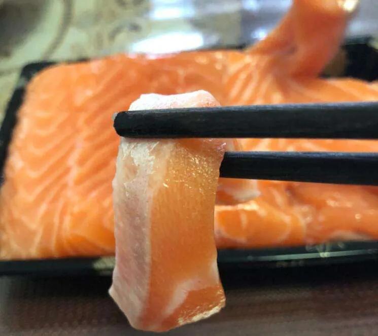 假冒三文鱼如何鉴别,山寨版三文鱼养殖技术