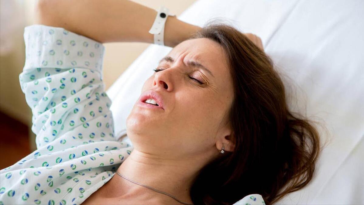 人类的分娩痛苦是动物中最难的吗,为什么只有人类生孩子最痛苦