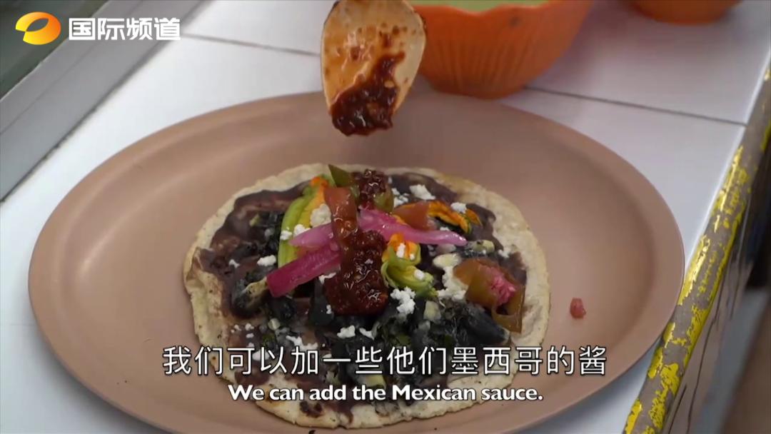 世界潮我看丨中外“导游”带你逛展览、品美食……云游世界