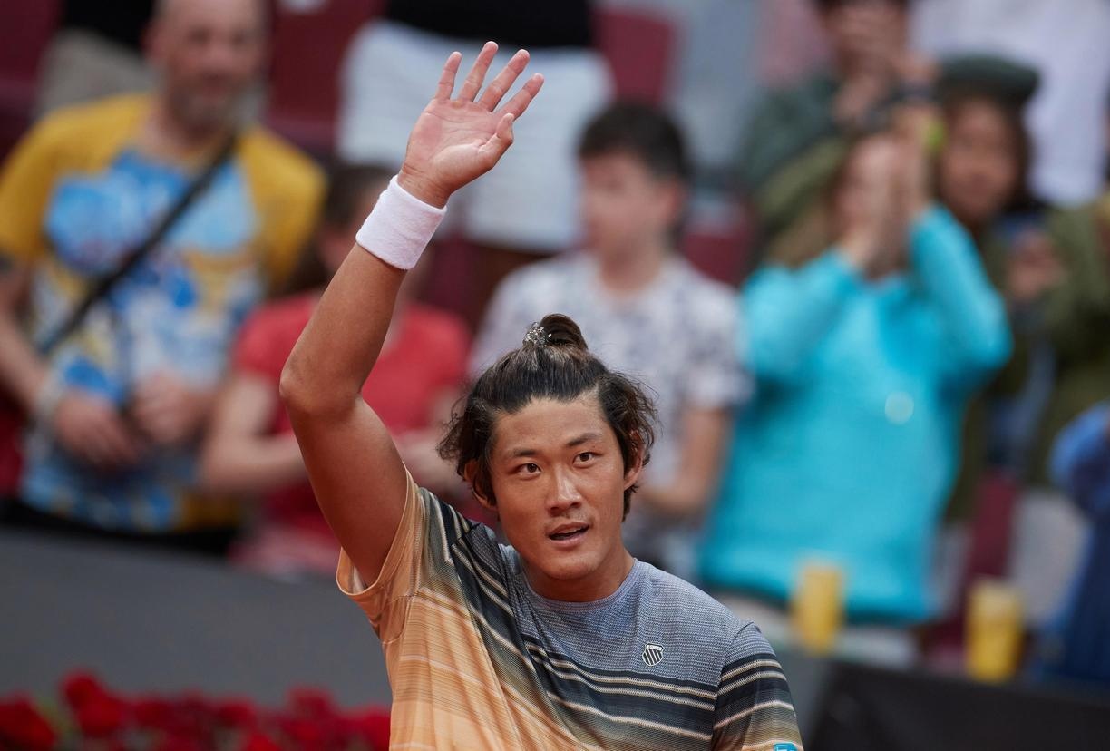 张之臻遭蒂姆逆转无缘八强,张之臻最新今天比赛视频