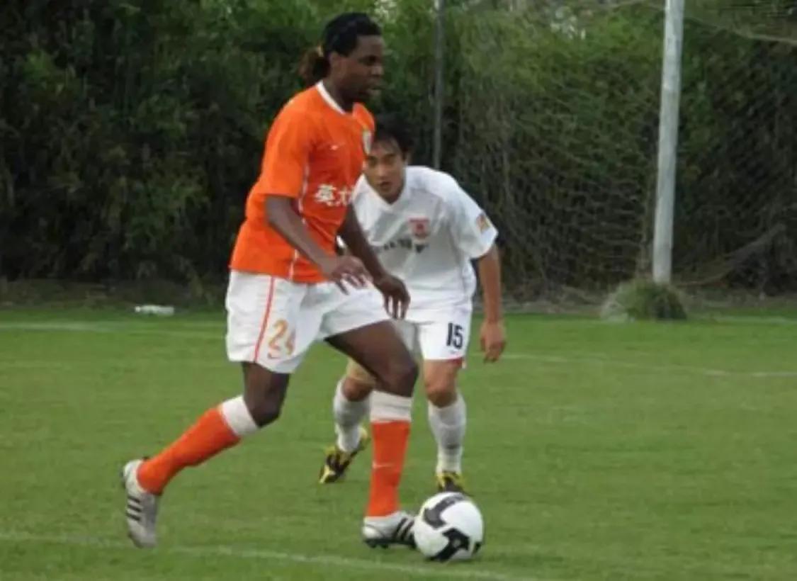 盘点泰山队那些年的试训外援，非洲国脚试训拜仁经历遭质疑？