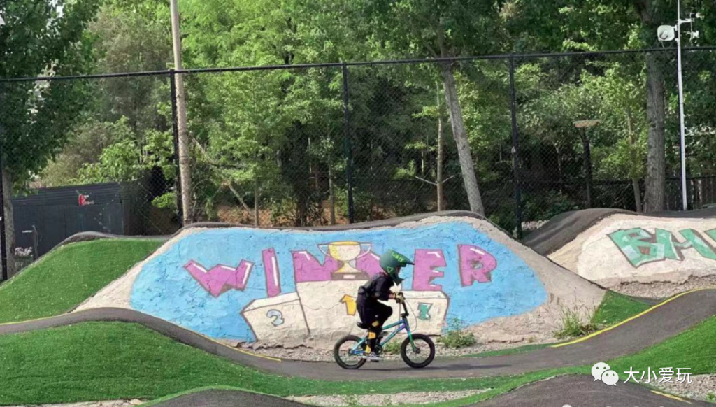 没想到帝都还有这么多各具特色的运动公园！骑行、足球、泵道……