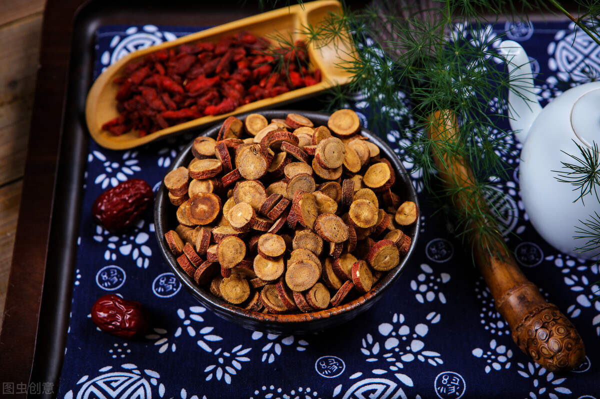 活血调经清心除烦的药,治心情烦躁的药