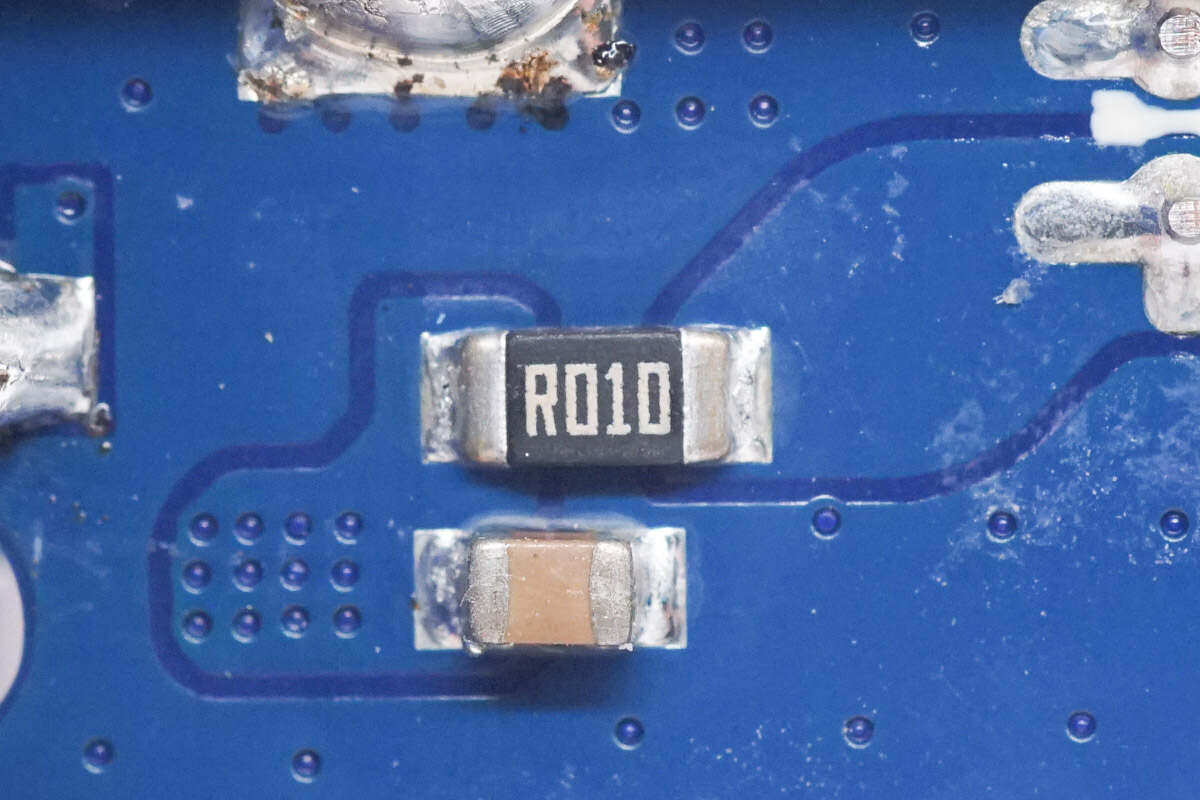 绿联车载点烟器15瓦能快充吗,点烟器车充拆解