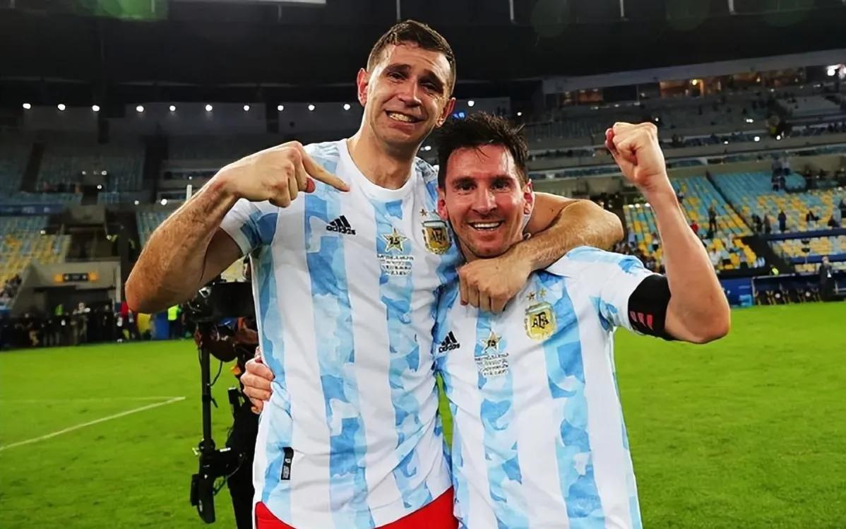 马丁内斯的坎坷经历,马丁内斯一路怎么走过来的