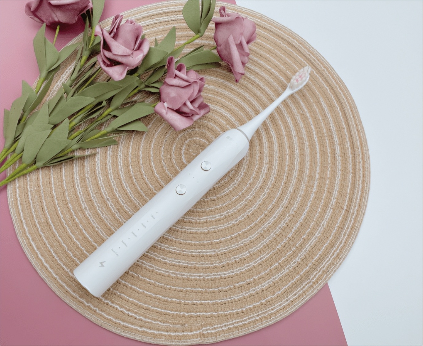 usmile电动牙刷p10和y10pro区别,usmile电动牙刷y20和y10pro怎么选