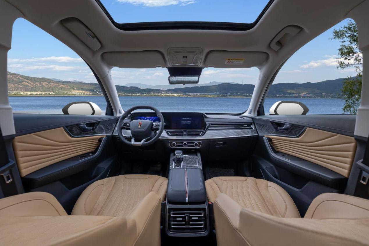 20万级suv怎么选不妨来看看这款车,新红旗hs5问鼎20万级suv全能王