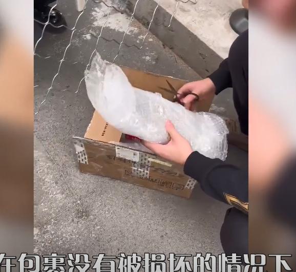 男子网购15288元显卡完整版,男子花12999买二手显卡