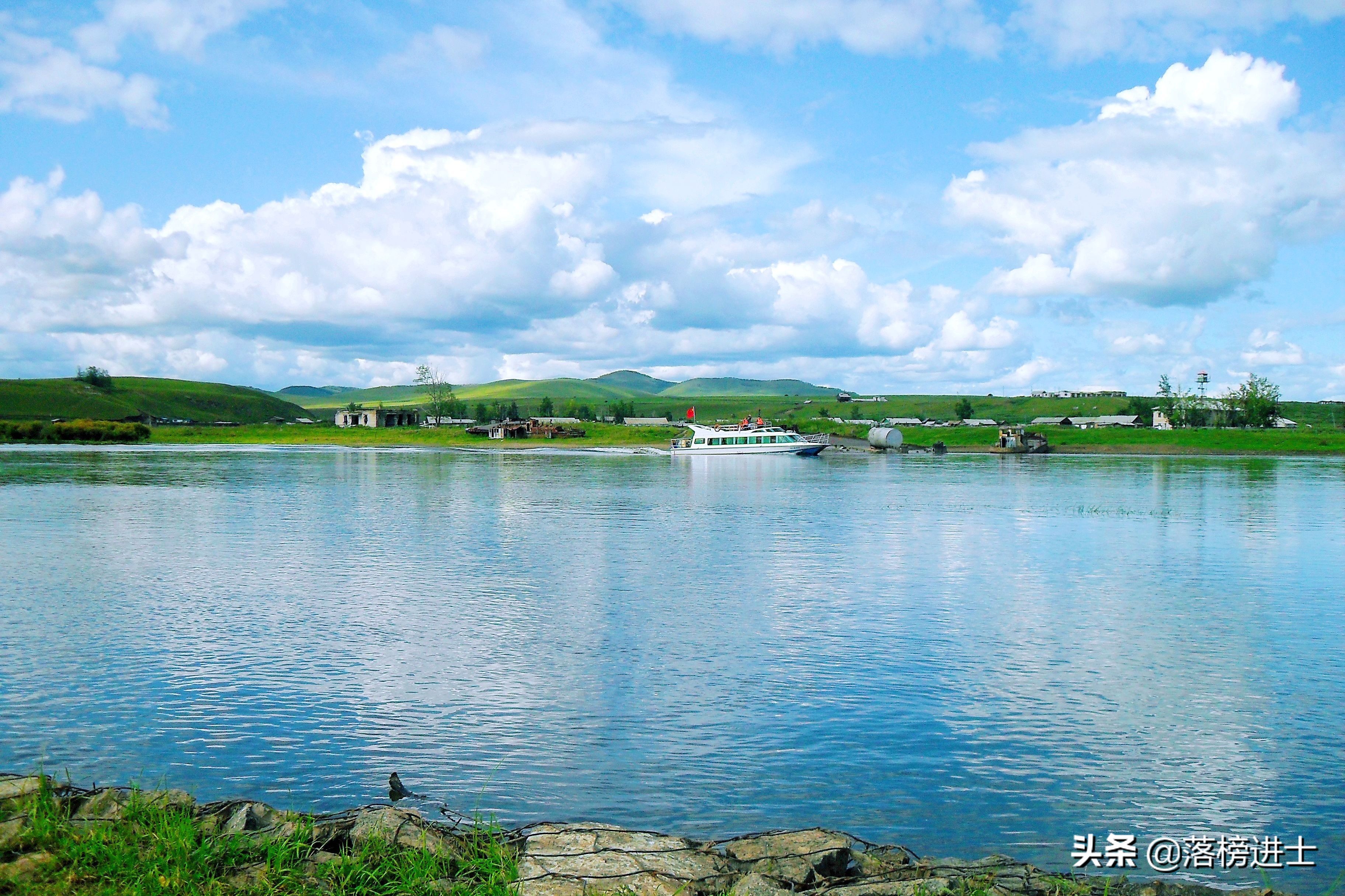夏天适合去的旅游地方自然景观,适合夏季旅游的城市推荐7天