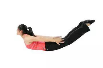 坐骨神经痛的恢复训练正确方法,坐骨神经痛可试试这7个小动作