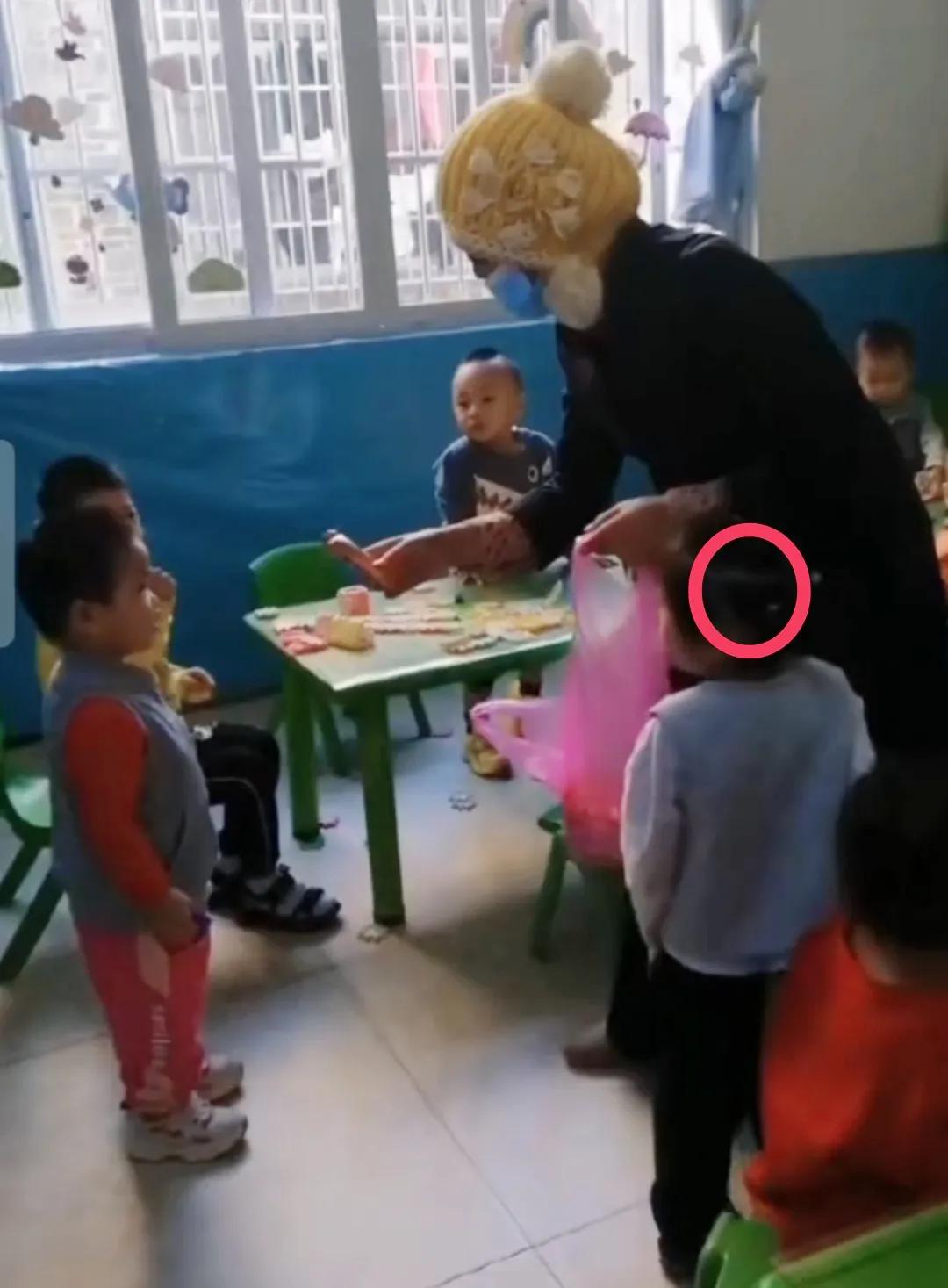 如何教育3岁孩子防备陌生人,幼儿园教孩子防陌生人