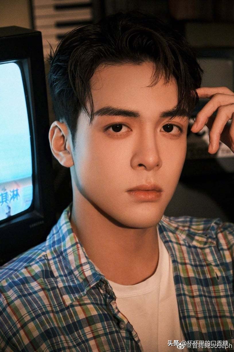 王一博和王鹤棣对比图,王一博王鹤棣许凯